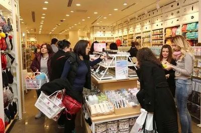 日用百货平价品牌崛起 谁将成为消费者的省钱利器？